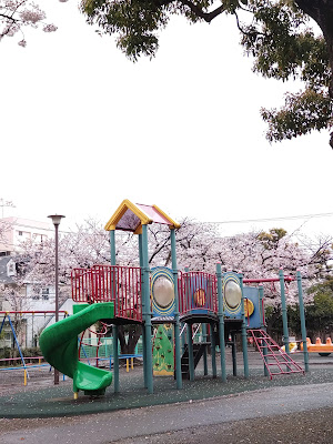 니시로쿠고3쵸메 공원 사진 3