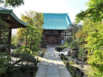 토코인 사진 3