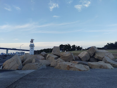 岩のオブジェ 사진 4