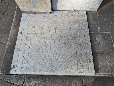 Tokyo 1964 Olympics Sundial 사진 3