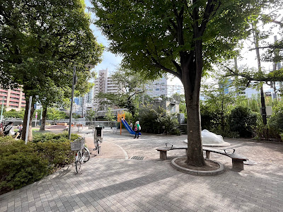Gotanda Minami Park 사진 3