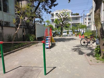 Jingumae 5chome Children Playground 사진 4