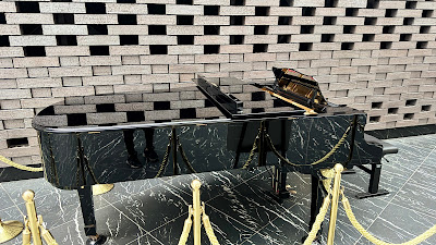 Triangular Piano 사진 5