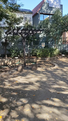 Nishiogiminamijido Park 사진 2