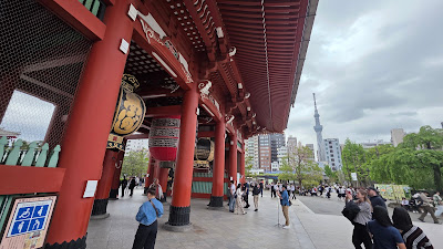 Senso-ji Temple Grounds (Vendor Area) 사진 4