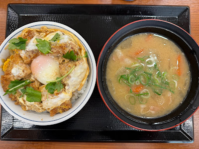 가쓰야 요코하마 다카타점 사진 3