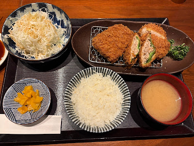 Tonkatsu Kagurazaka Sakura at Fukagawa Gazaria 사진 3