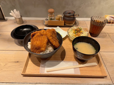 新潟カツ丼 タレカツ 神田今川橋店 사진 5