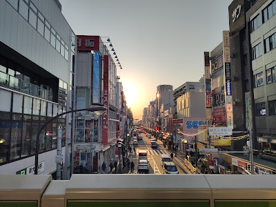 마츠모토키요시 신오쿠보역앞점 사진 5