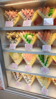 SWEET BOX Crepes Harajuku Takeshita Street 사진 2