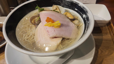 시로쿠로 사진 2
