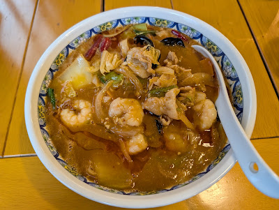 中国ラーメン揚州商人 新橋店 사진 4
