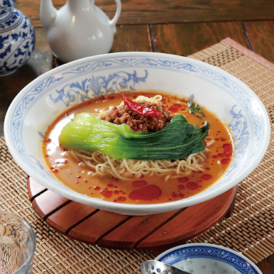 中国ラーメン揚州商人 新橋店 사진 3