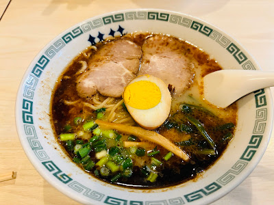 Keika Ramen Shinjuku Nishiguchi 사진 4