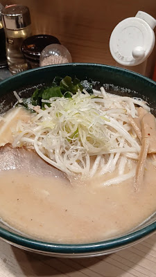 Okumura 사진 2