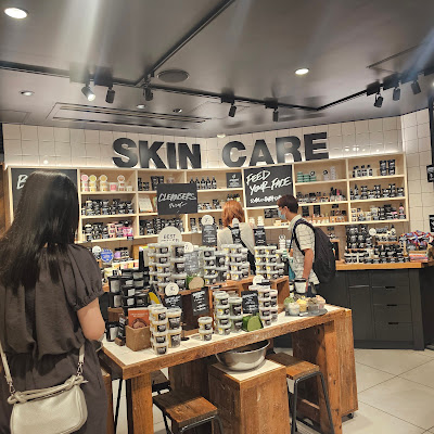 LUSH Yaesu Underground Shopping Mall Store 사진 4