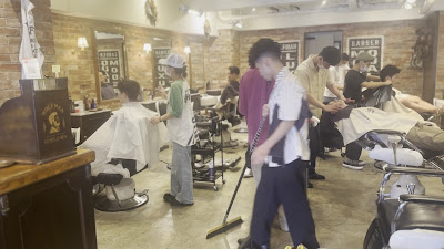 WOLFMAN BARBER SHOP ROPPONGI 사진 4