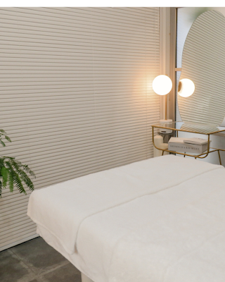private salon la croix. 사진 4