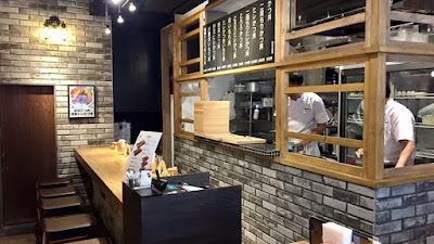 Niigata Katsudon Tarekatsu - Jimbōchō Suzurandōri Store 사진 5