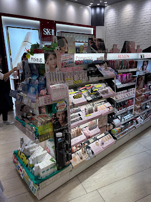 Matsumoto Kiyoshi Harajuku Station Omotesando Exit 사진 5