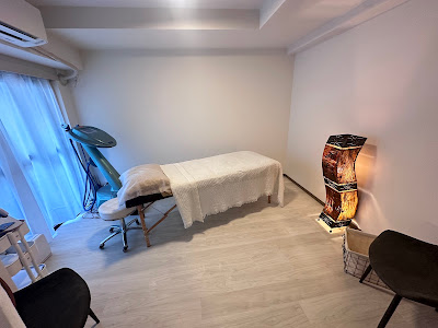 指圧強めのアロママッサージ-ivy-Japanese oil massage&head spa 사진 3