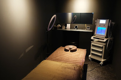 THE GRACE TOTAL BEAUTY SALON ESTD 2024 사진 3