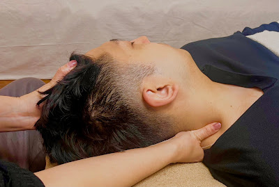 下北沢 ドライヘッドスパ PIllow chan 耳つぼジュエリー講習 사진 3