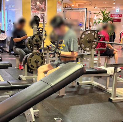 Gold's Gym Yoyogi Uehara Tokyo 사진 2