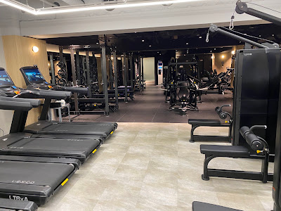 FIT PLACE24 新宿西口店 사진 5