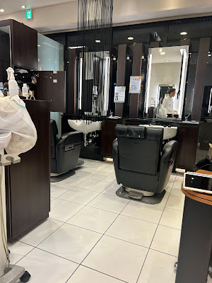 HAIR&GROOMING YOSHIZAWA Inc.【眉毛/フェード/メンズ パーマ/バーバー〈理容室〉】 사진 3