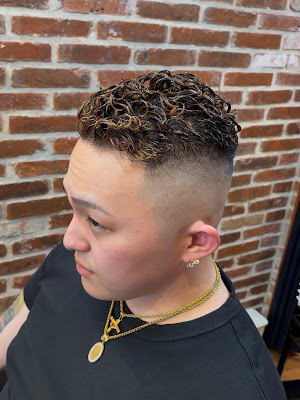 Million Bucks barbershop神田店（ミリオンバックスバーバーショップ） 사진 3