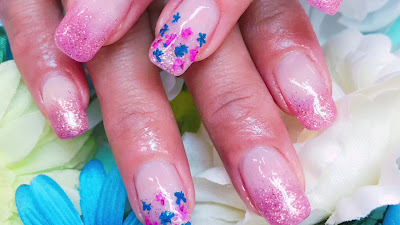 RED NAILS ネイルサロン ( ENGLISH SPEAKING PRIVATE SALON)(women only) 사진 2