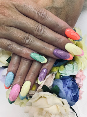 RED NAILS ネイルサロン ( ENGLISH SPEAKING PRIVATE SALON)(women only) 사진 3