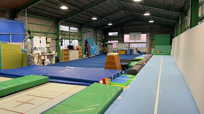 TSR Sports Club Trampoline Tanburingu School 사진 3