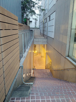 Hot Yoga Studio LAVA Jiyugaoka Gakuen-dori 사진 3