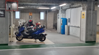 ワテラス バイク駐輪場 時間貸し 사진 2