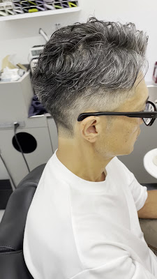 ar +(アールプラス)hair salon 新宿 3丁目店 사진 2