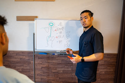 せのびる「せすじがのびるマッサージ屋さん」 사진 4