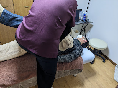 首こり肩こり頭痛改善整体院 くびかた専科 사진 3