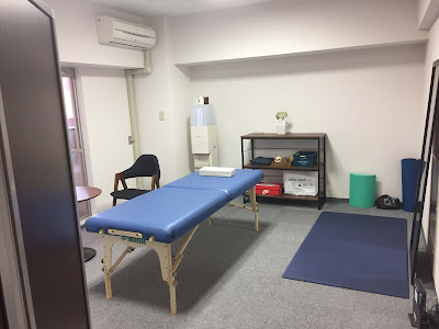青山筋膜整体 理学BODY 表参道店 사진 3
