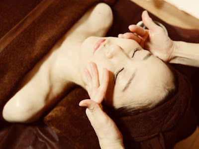 private relaxation LOTUS 浜町（プライベート リラクゼーション ロータス浜町)アロマ フェイシャル マッサージ 사진 2