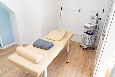 Shinnakano Cross Lab Acupuncture · Orthopedic Clinic 사진 3