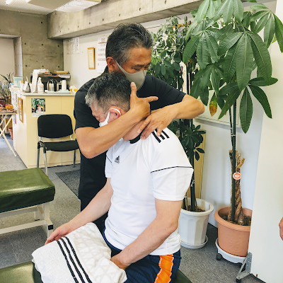 TOKYO腰痛肩こりケアセンター 사진 4