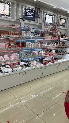 Sugi Drug 사진 2