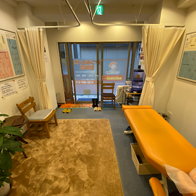 Katsumi Headache Chiropractic 사진 5