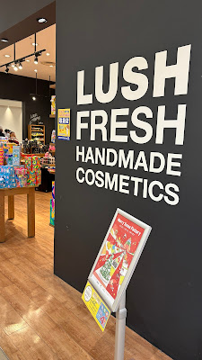 LUSH 사진 4