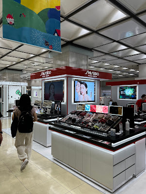 SHISEIDO Keio Shinjuku Store 사진 3