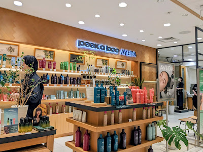 PEEK-A-BOO AVEDA 池袋東武 사진 2
