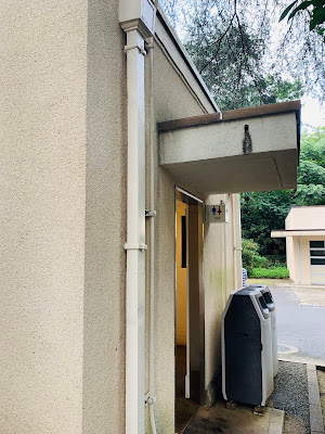 庭園美術館 公衆トイレ 사진 3