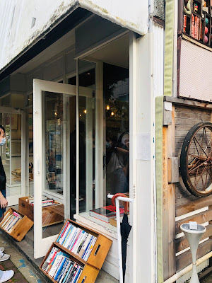 Smoke Books 사진 3